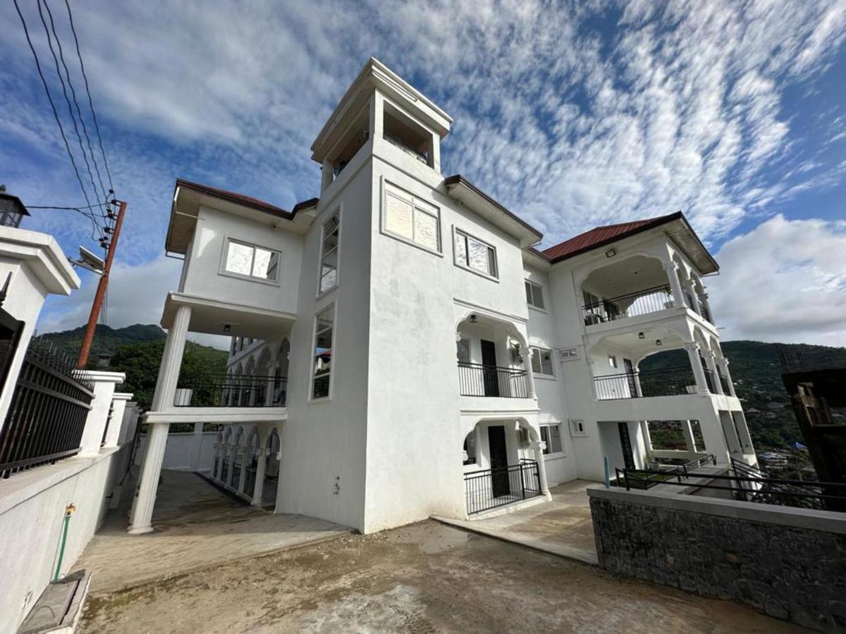 After 5 Apartment 3 2 Spacious En-Suite Bedrooms Freetown Exterior foto